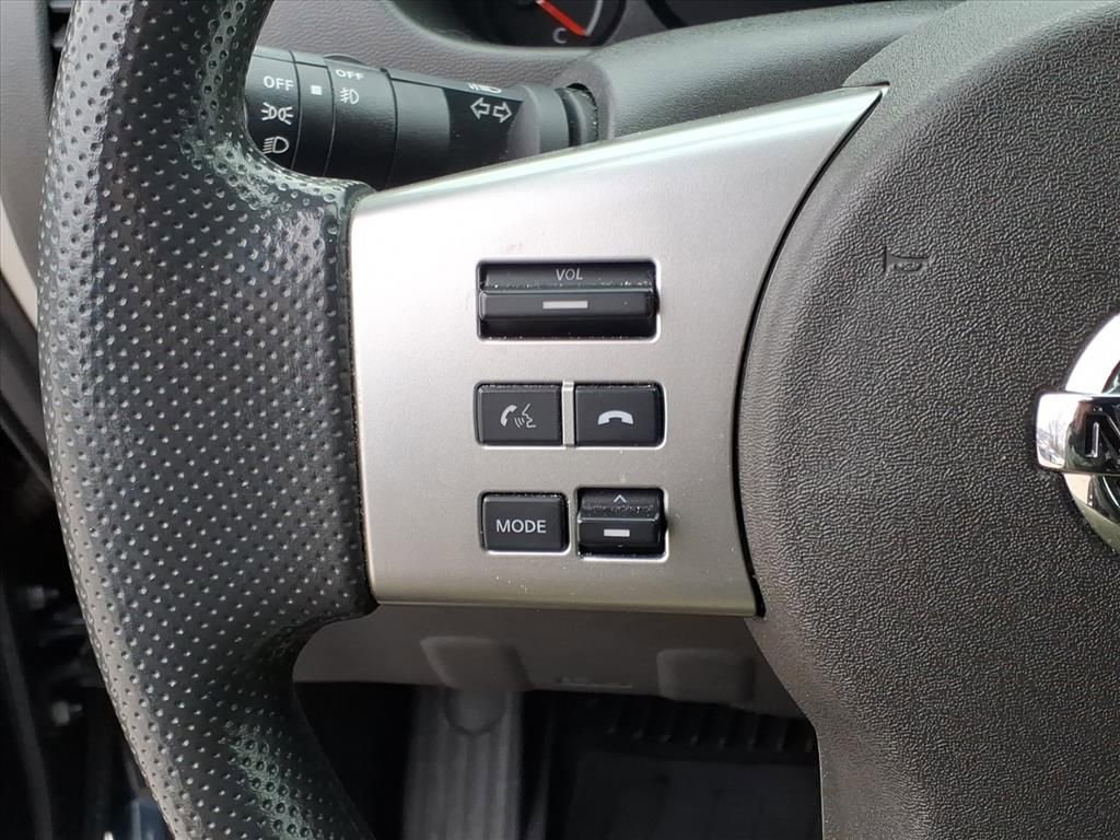 Used 2021 Nissan Frontier SV w/ SV Utility Package image 29