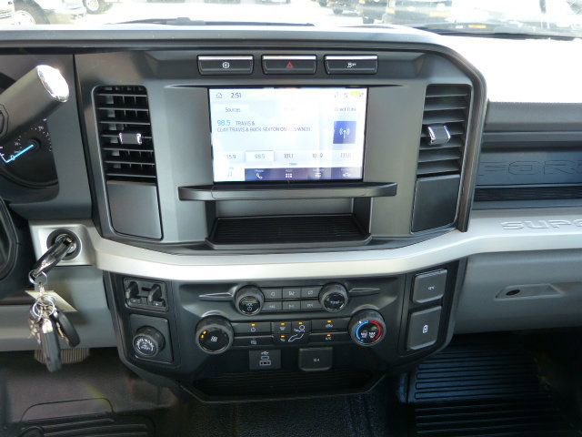 Used 2024 Ford F250 XL image 41