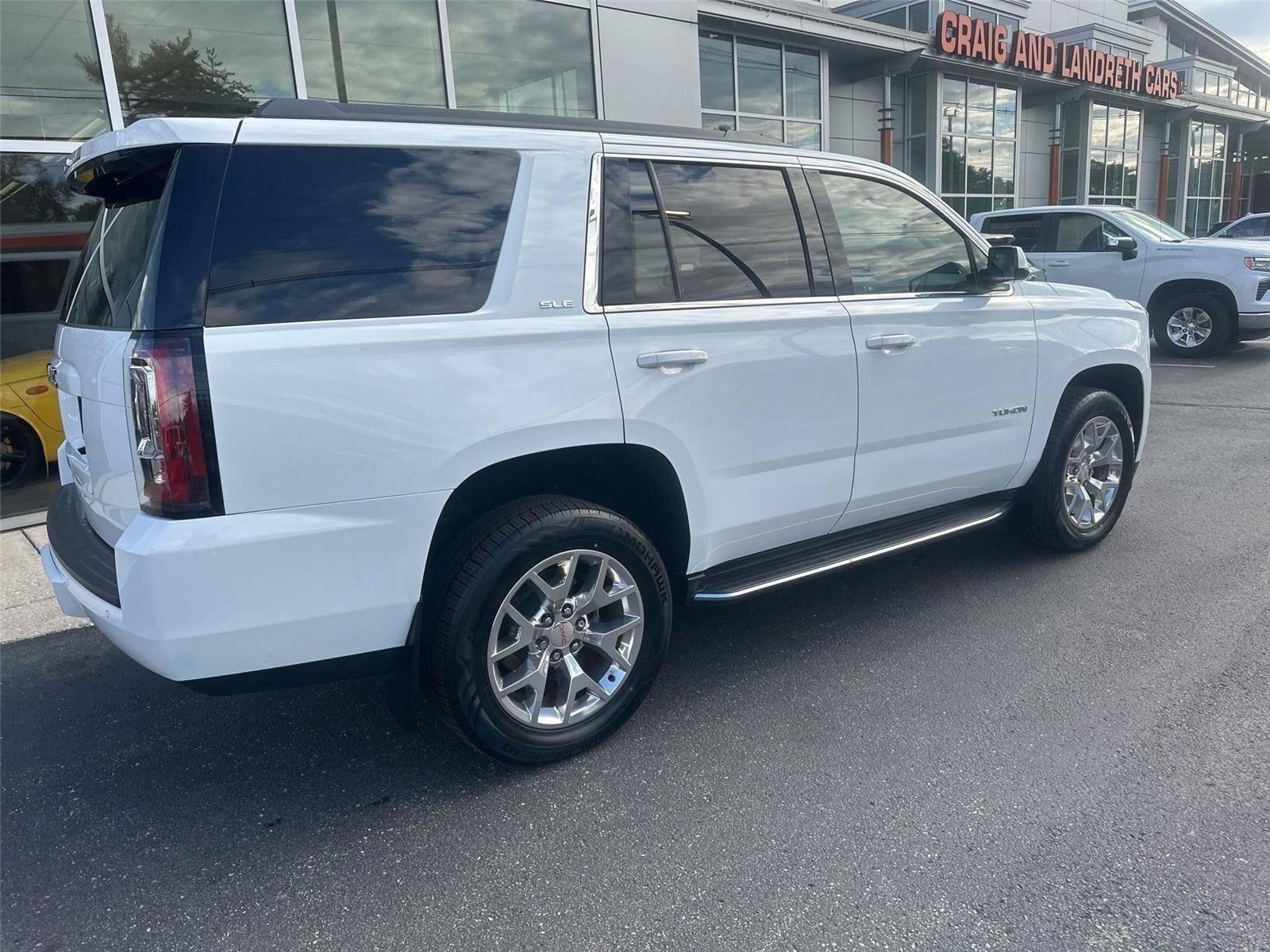 Used 2017 GMC Yukon SLE w/ SLE Value Package AWD/4WD video 3