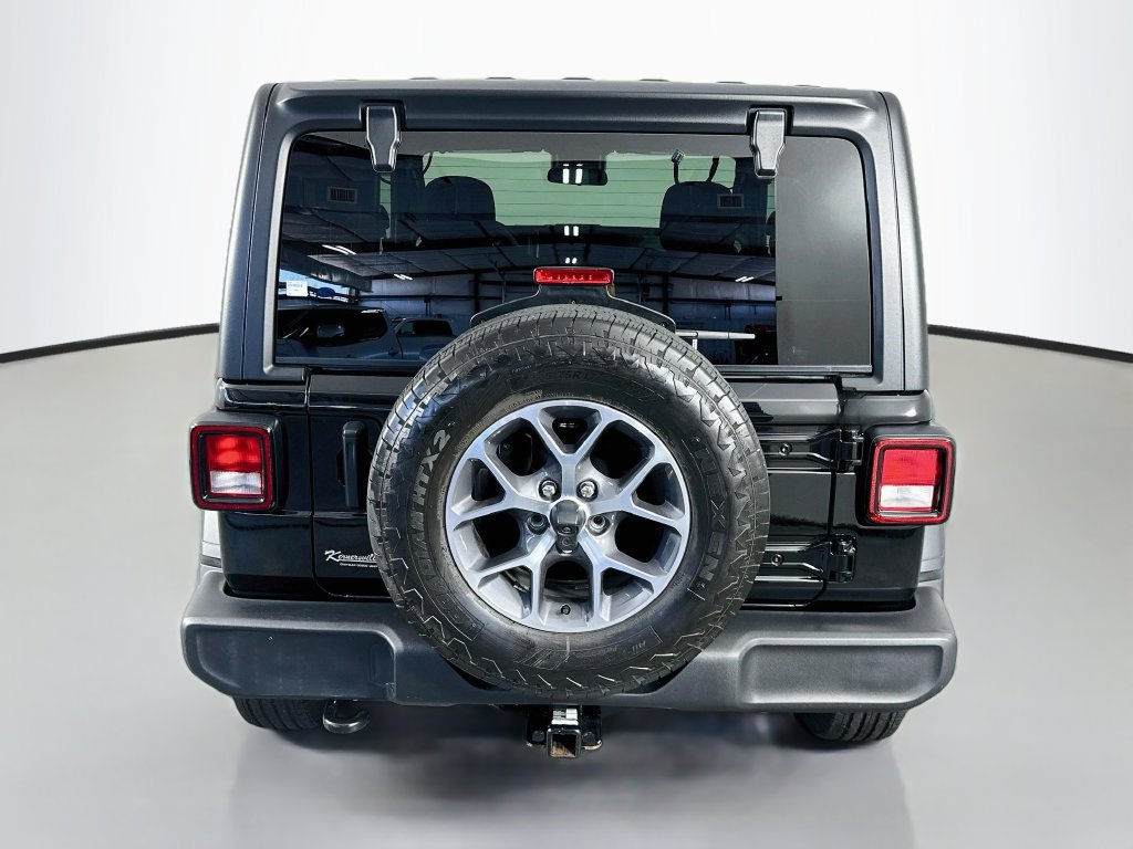 Used 2024 Jeep Wrangler Sport AWD/4WD image 6