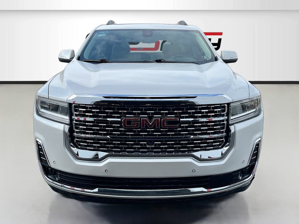 Used 2023 GMC Acadia Denali w/ Denali Ultimate Package image 2