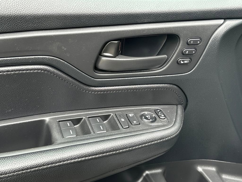 Used 2022 Honda Odyssey EX-L image 18
