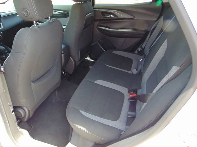 Used 2025 Chevrolet TrailBlazer LT AWD/4WD image 21