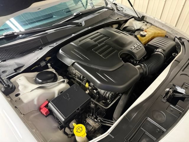 Used 2014 Chrysler 300 AWD w/ Driver Convenience Group image 43