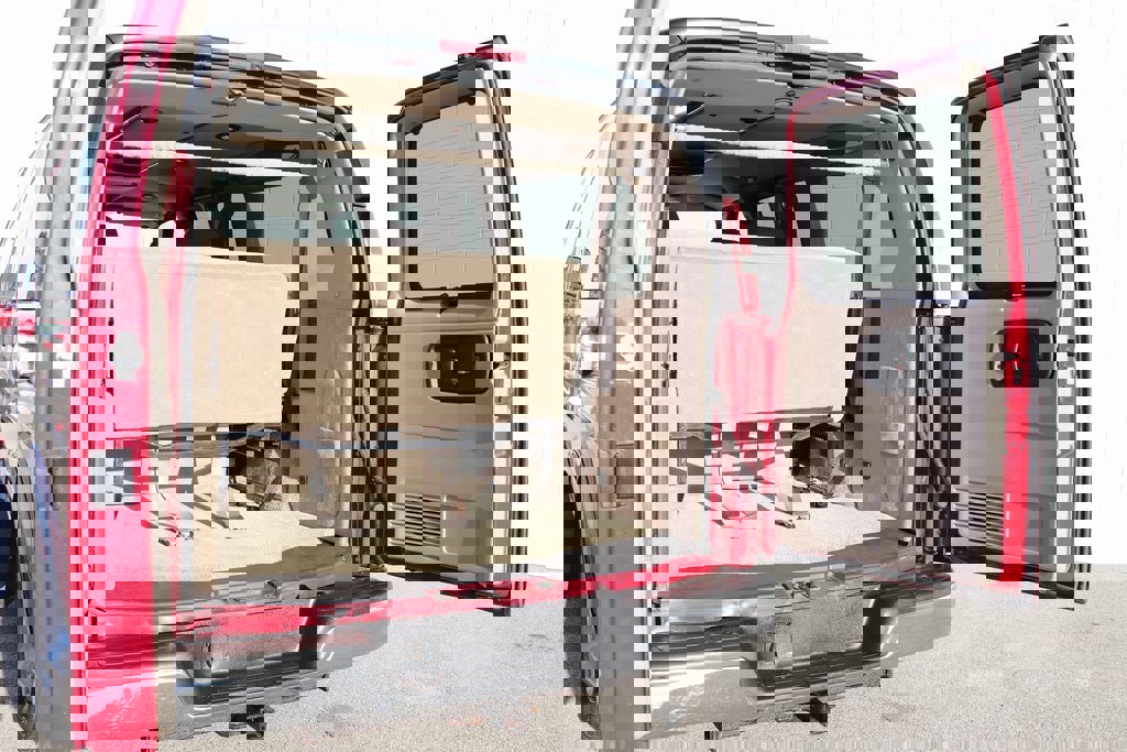 Used 2007 Chevrolet Express 1500 w/ Preferred Equipment Group image 29