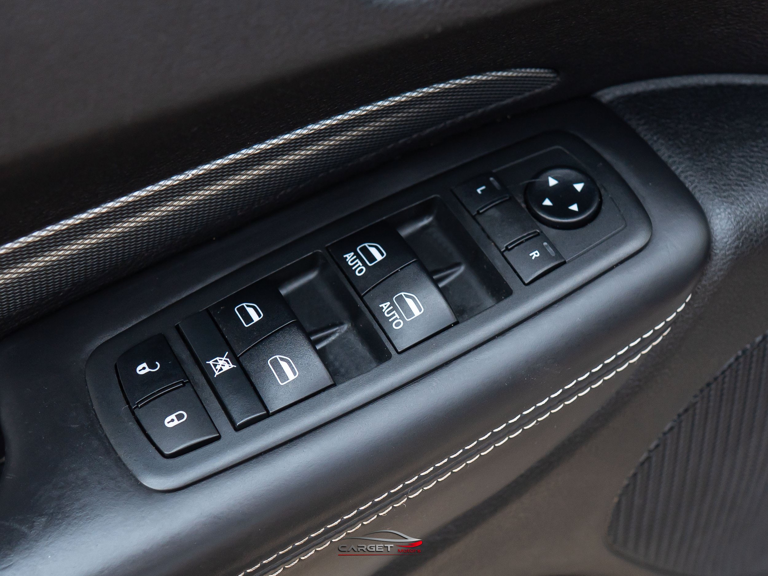 Used 2019 Dodge Durango SRT AWD/4WD image 41