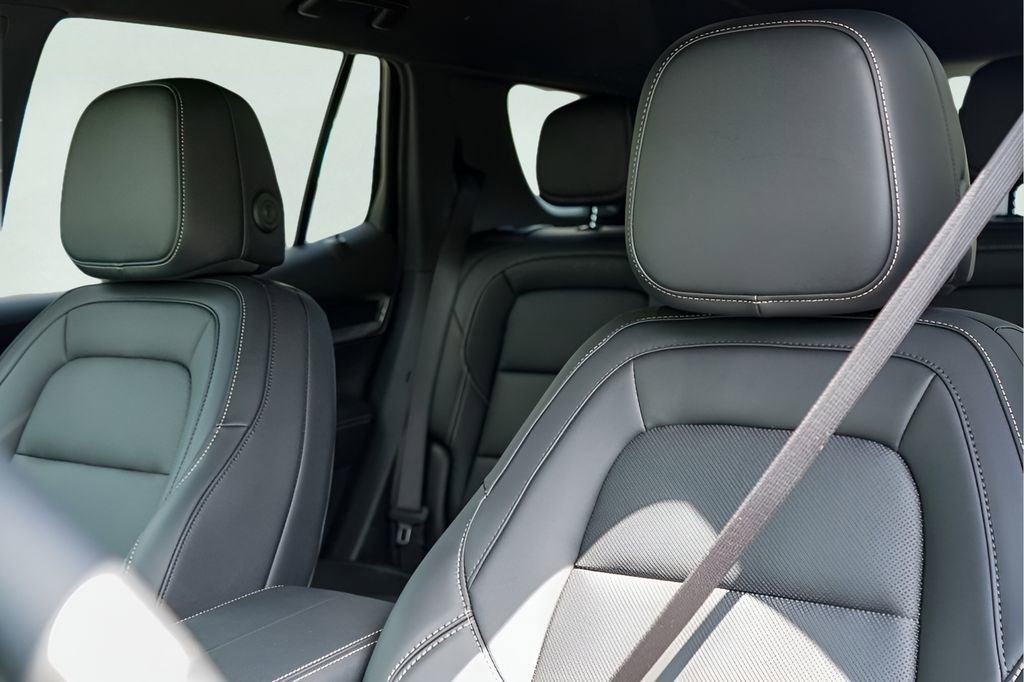 New 2026 GMC Terrain Elevation image 11
