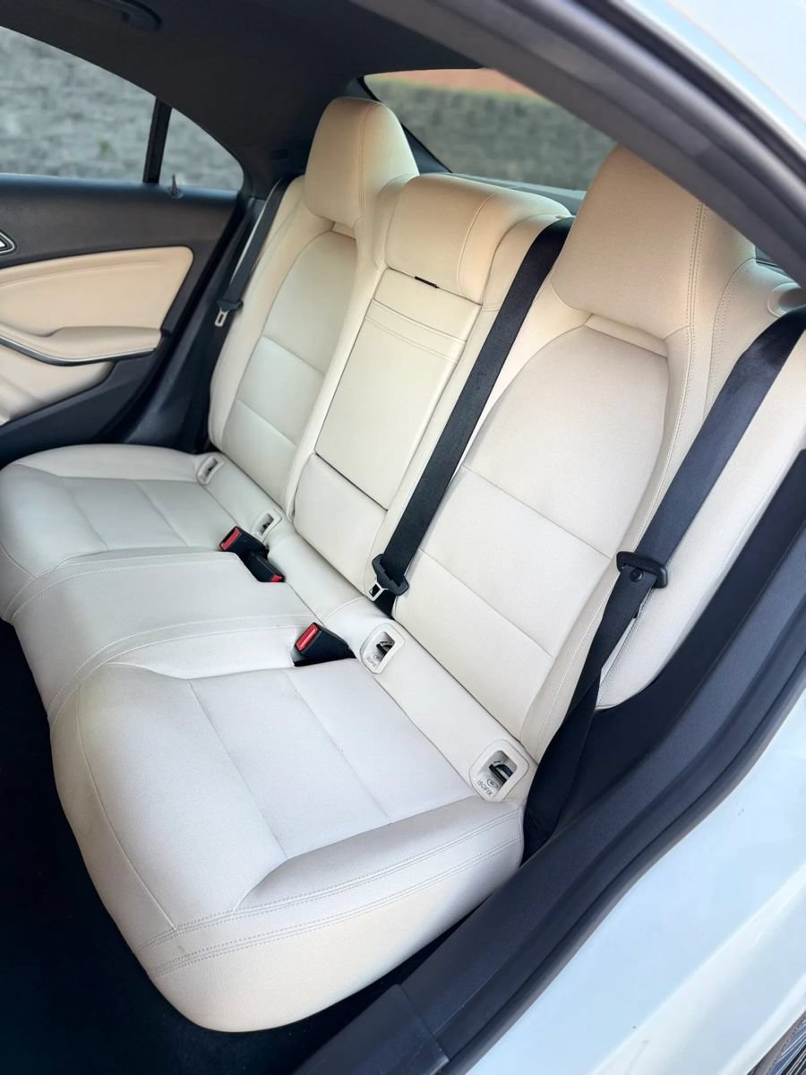 Used 2017 Mercedes-Benz CLA 250 image 44