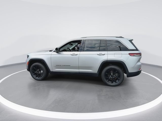Used 2022 Jeep Grand Cherokee Limited AWD/4WD image 6