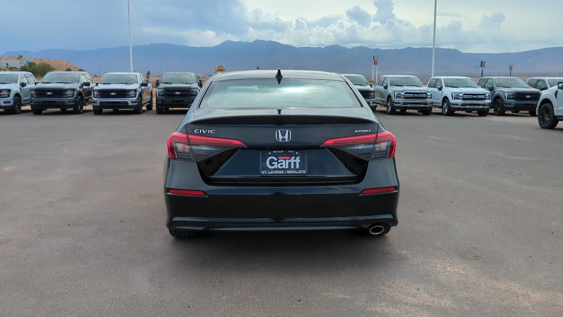 Used 2024 Honda Civic Sport image 4
