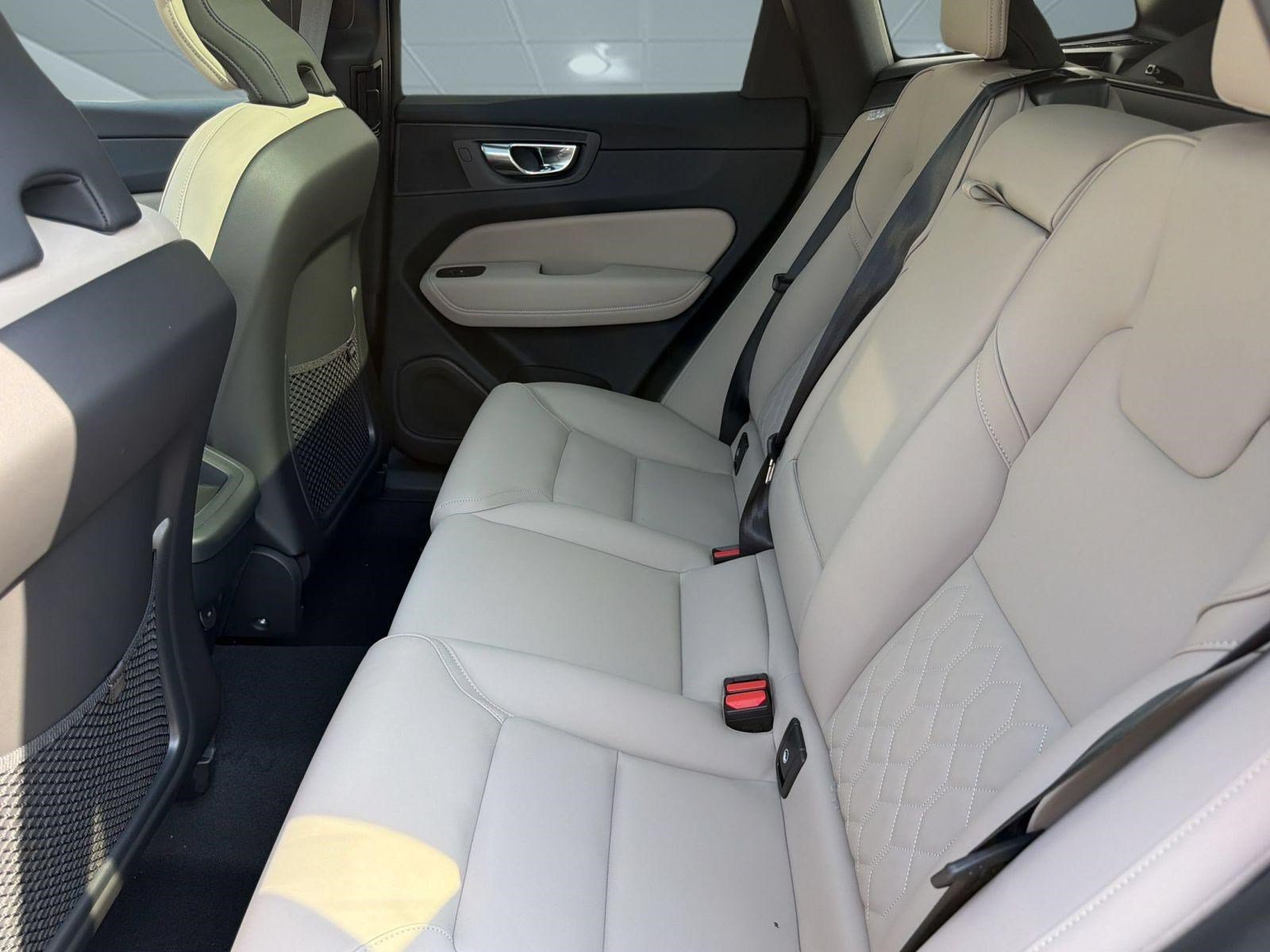 New 2026 Volvo XC60 B5 Plus w/ Climate Package AWD/4WD image 21