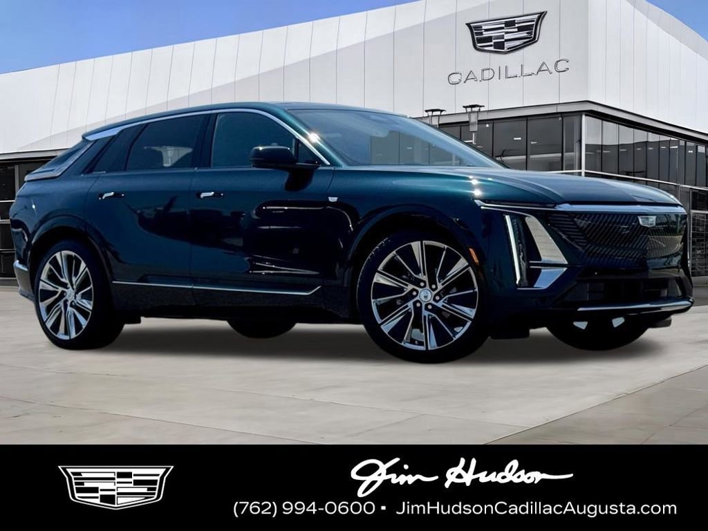 Certified 2025 Cadillac Lyriq Luxury w/ LPO, Floor Liner Package AWD/4WD video 1