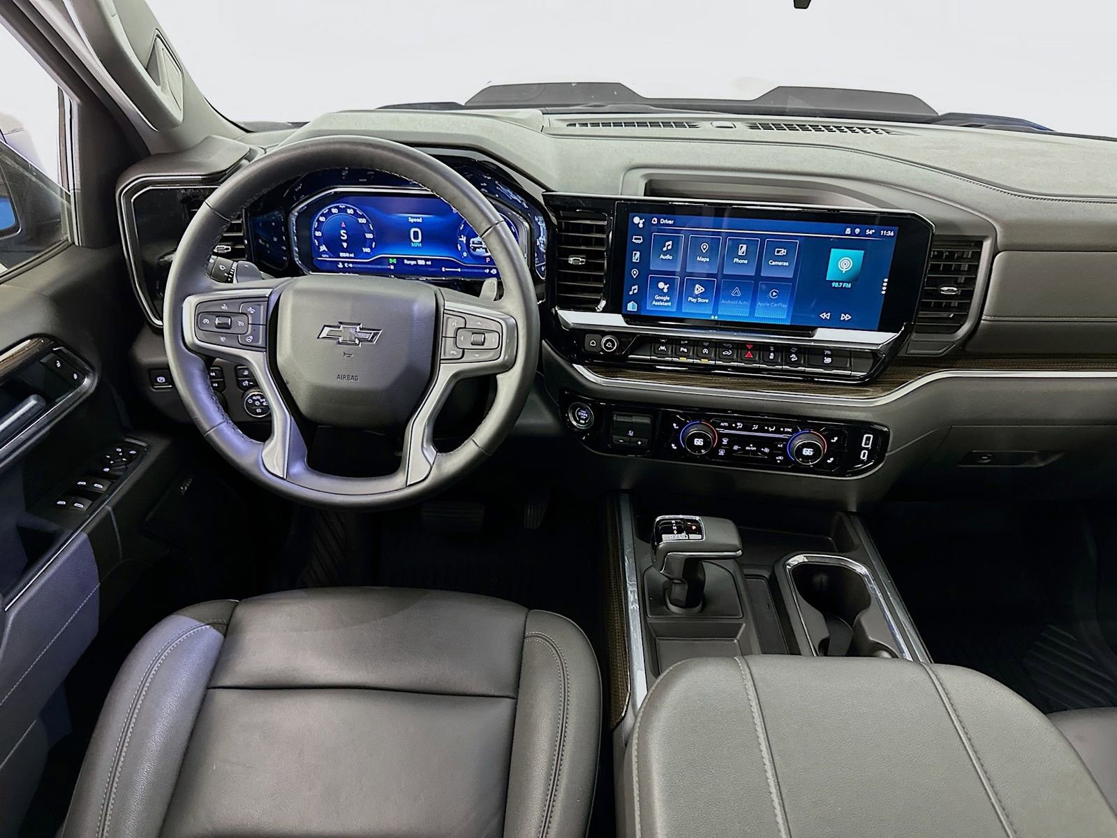 Used 2025 Chevrolet Silverado 1500 LT Trail Boss w/ LT Trail Boss Premium Package AWD/4WD image 27