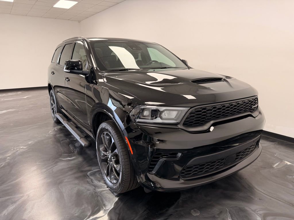 Used 2025 Dodge Durango GT AWD/4WD image 25