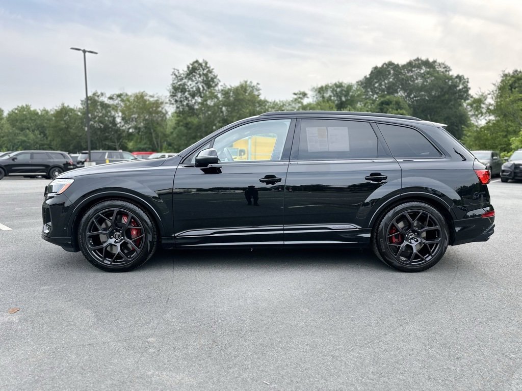 Used 2025 Audi SQ7 Prestige image 3