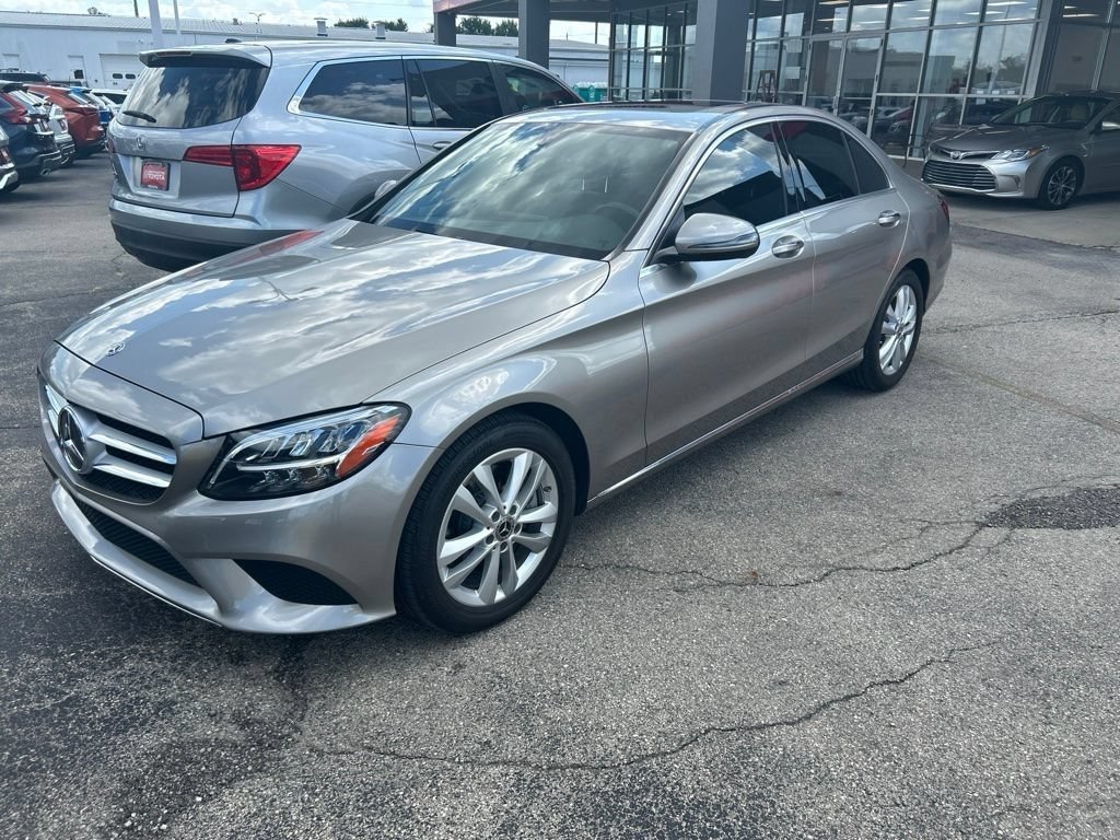 Used 2019 Mercedes-Benz C 300 Sedan image 4