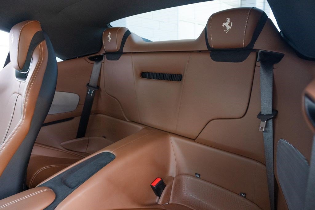 Used 2024 Ferrari Roma Spider RWD image 53