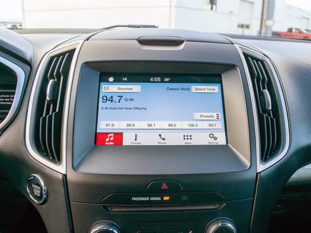 Used 2016 Ford Edge SEL w/ Equipment Group 201A image 23