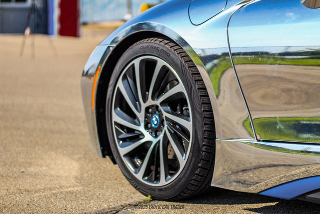 Used 2016 BMW i8 image 53