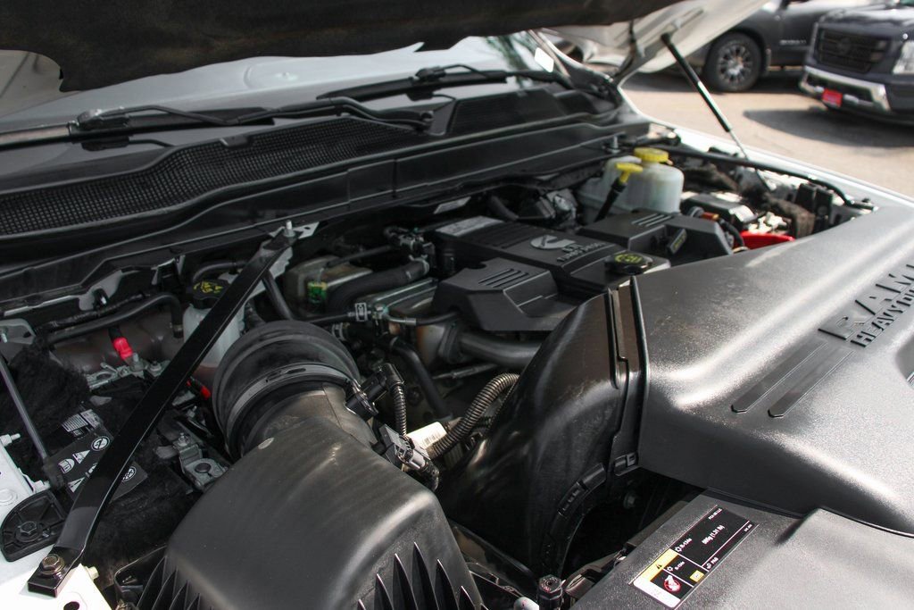 Used 2021 RAM 5500 Tradesman w/ Chrome Appearance Group image 12