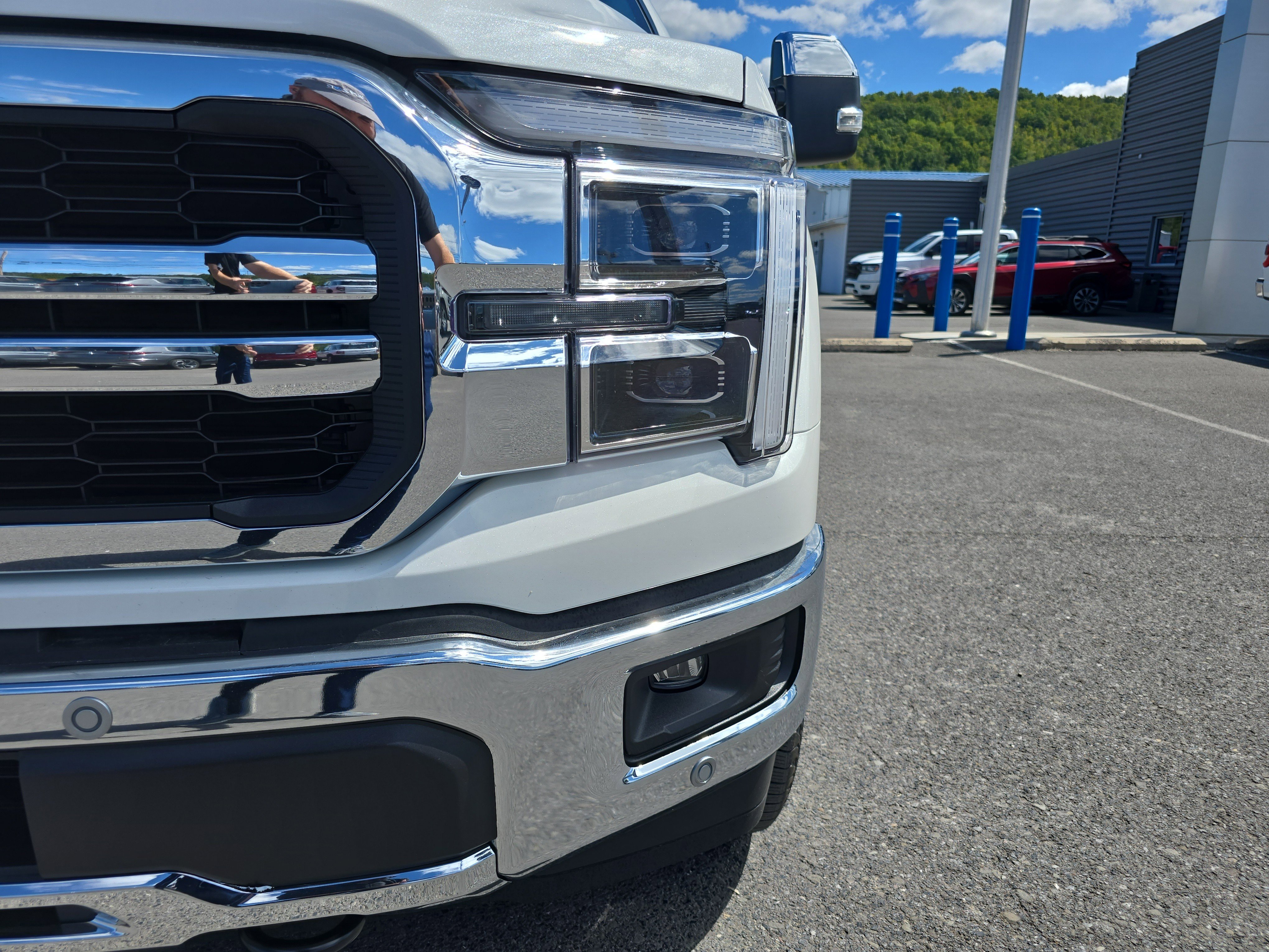 New 2025 Ford F150 Lariat image 10
