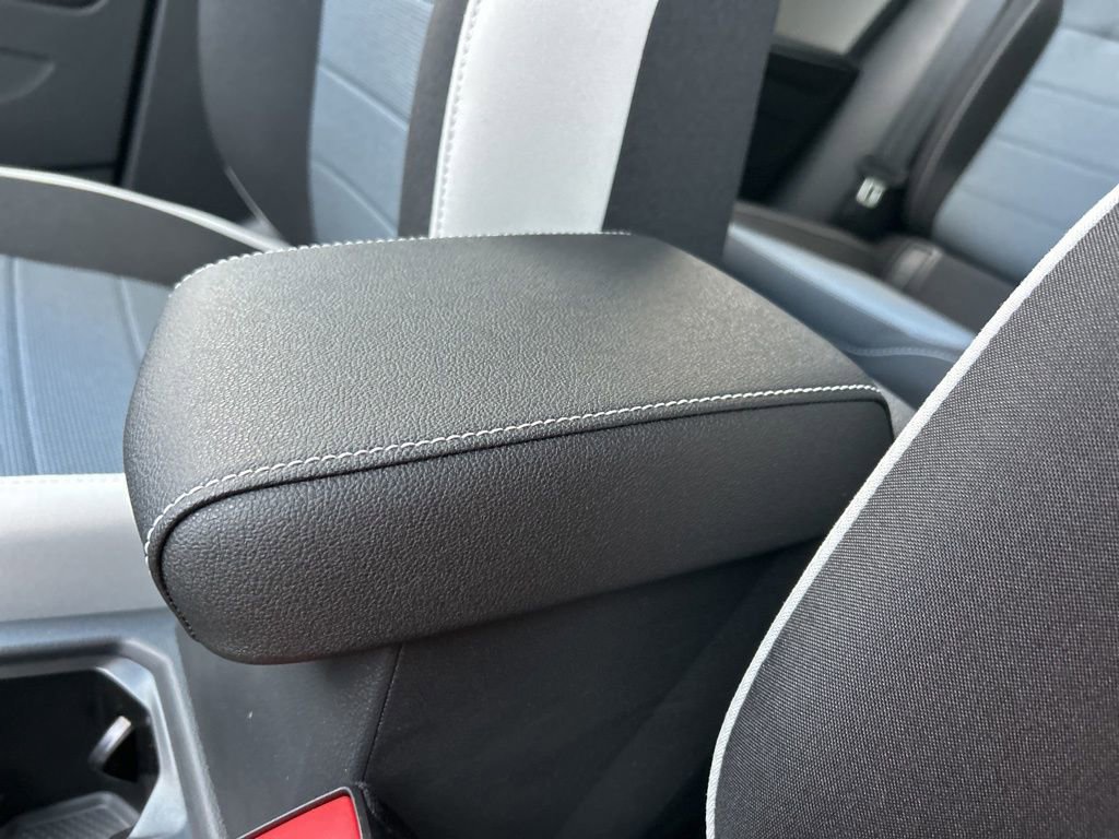 New 2026 Volkswagen Taos S FWD image 30
