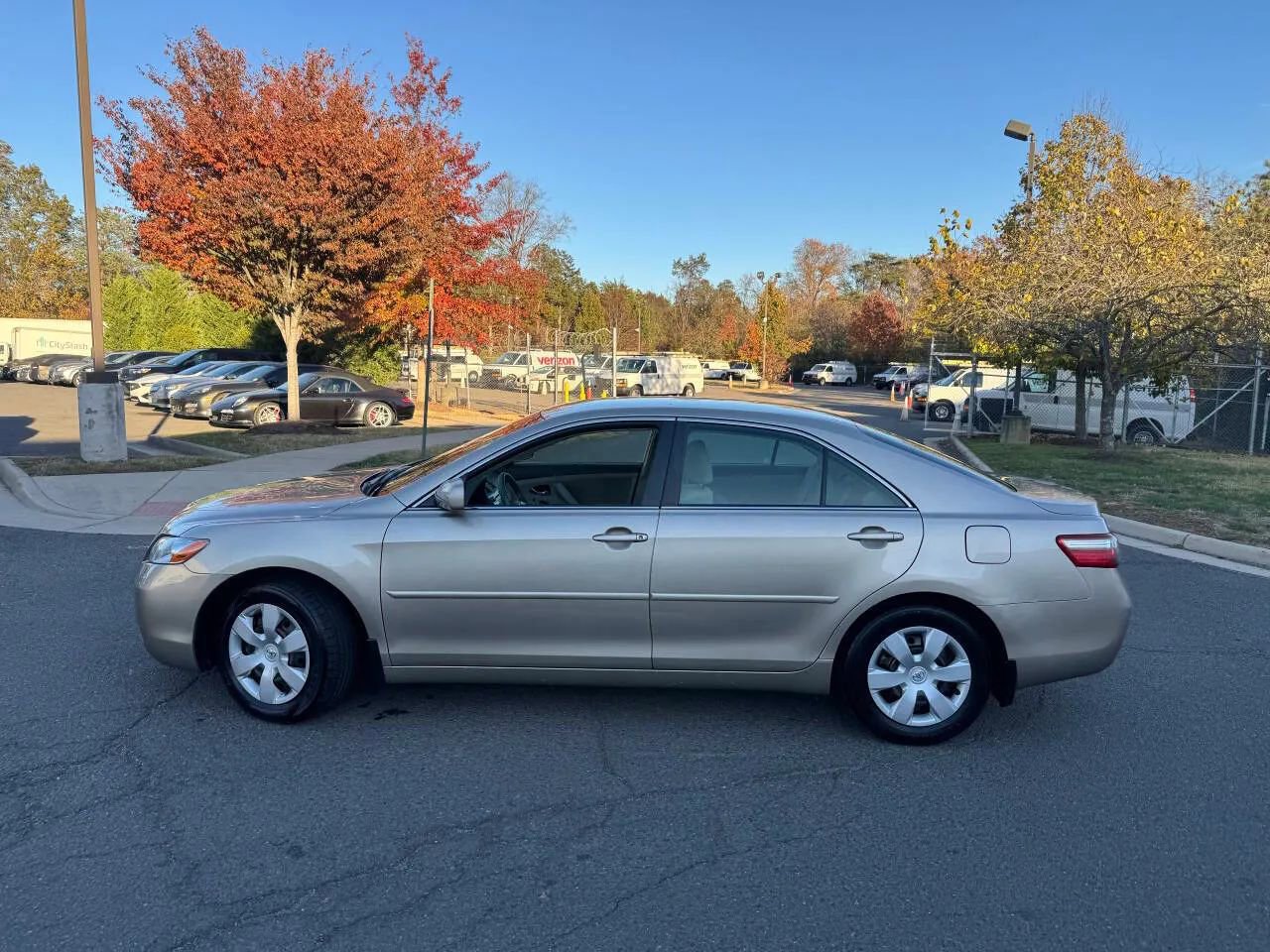 Used 2007 Toyota Camry LE FWD image 21