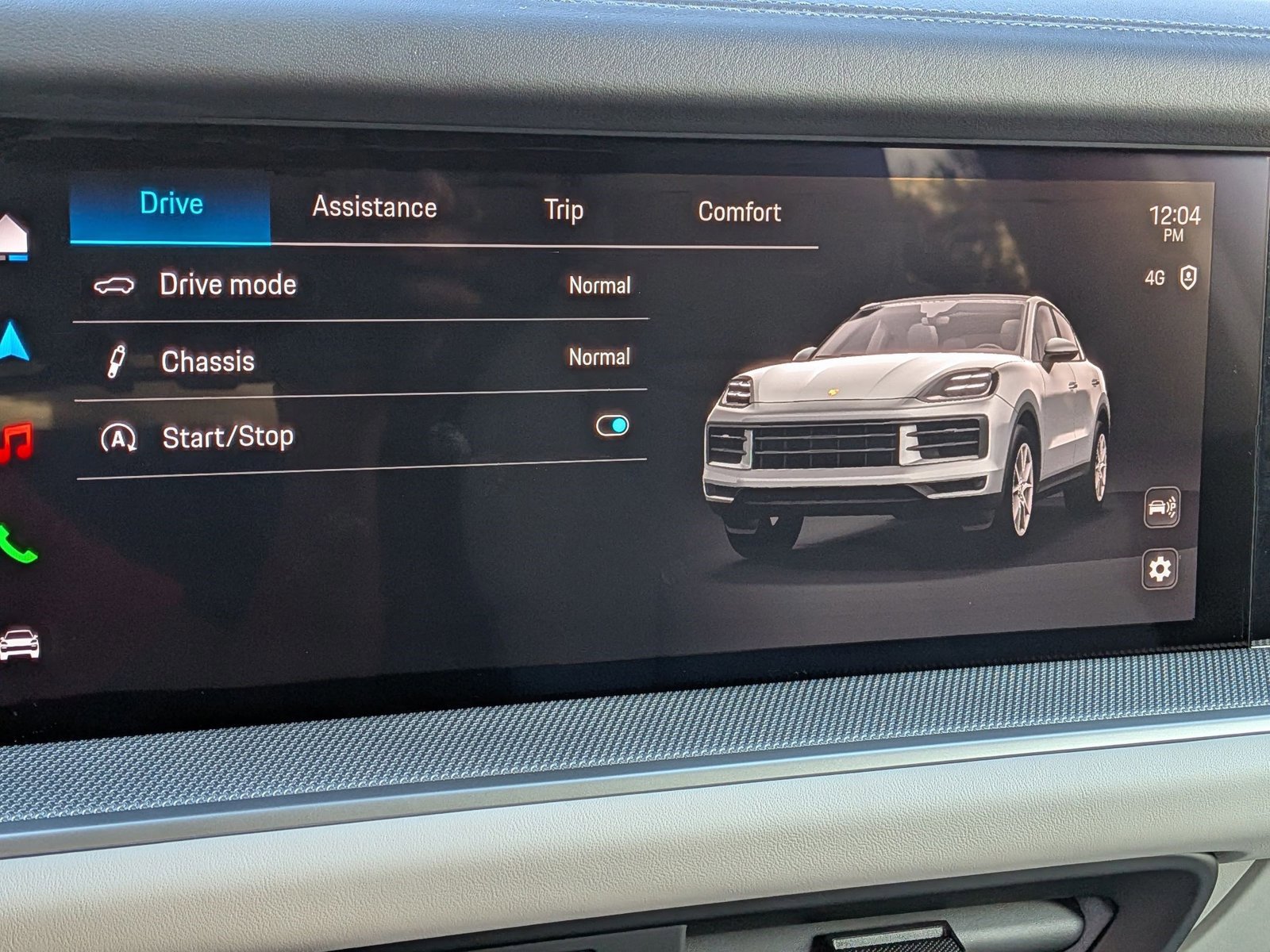 New 2026 Porsche Cayenne Coupe image 18