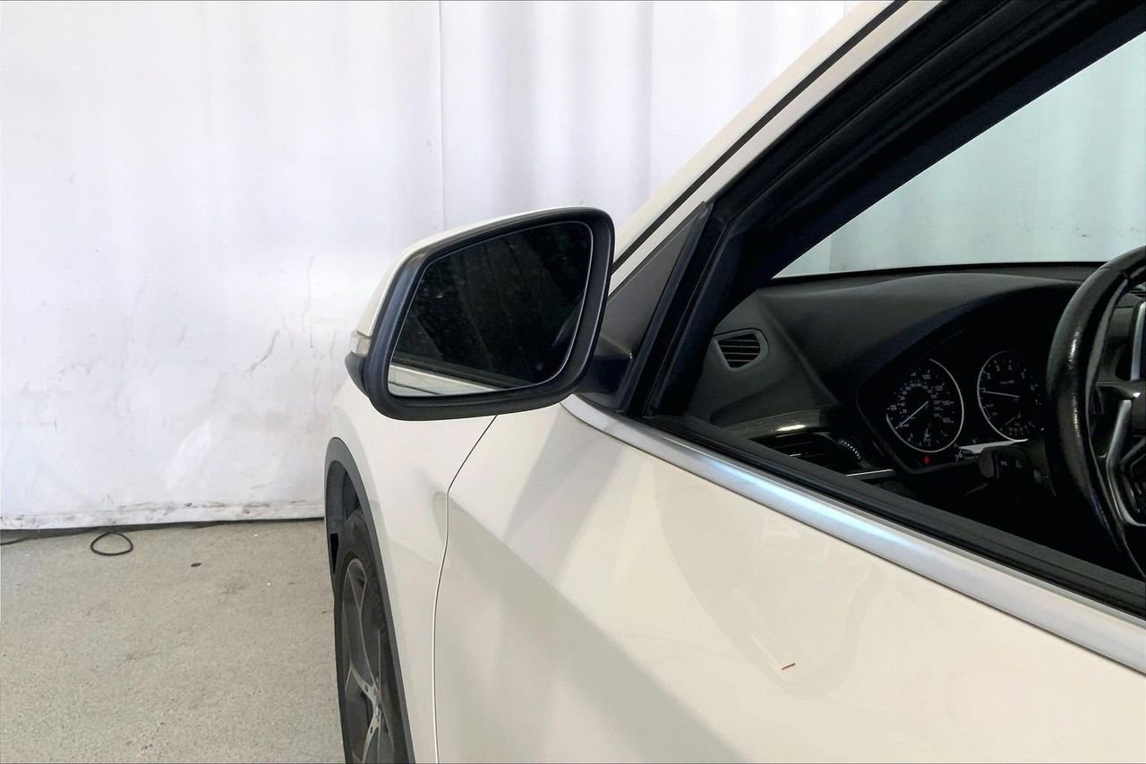 Used 2018 BMW X1 sDrive28i FWD image 10