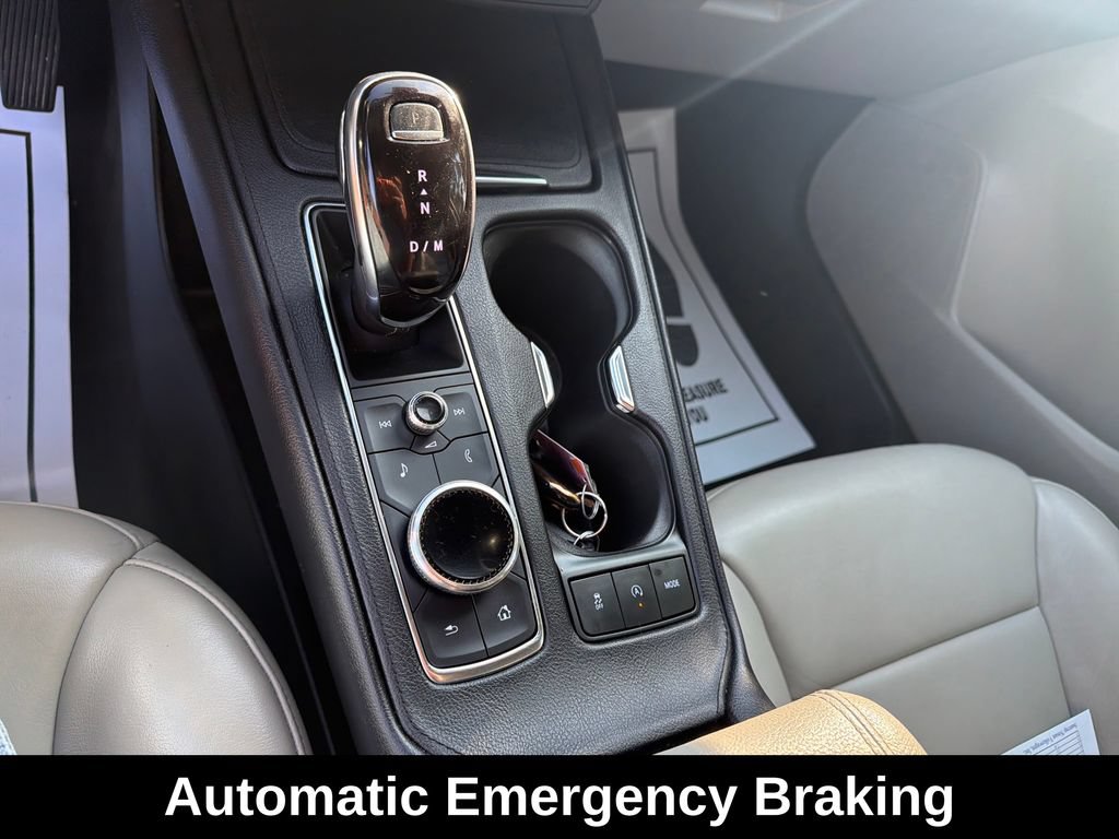 Used 2022 Cadillac XT4 Premium Luxury w/ Safety Alert Package AWD/4WD image 22