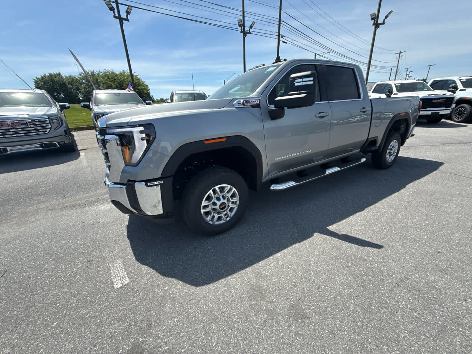 New 2026 GMC Sierra 2500 SLE w/ SLE Value Package; AWD/4WD video 2