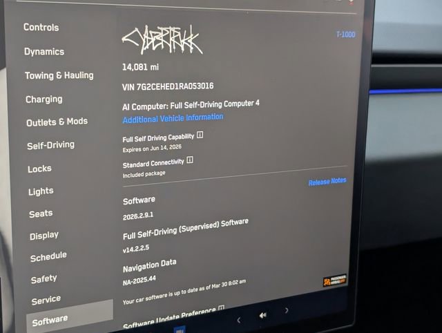 Used 2024 Tesla Cybertruck AWD Crew Cab image 19