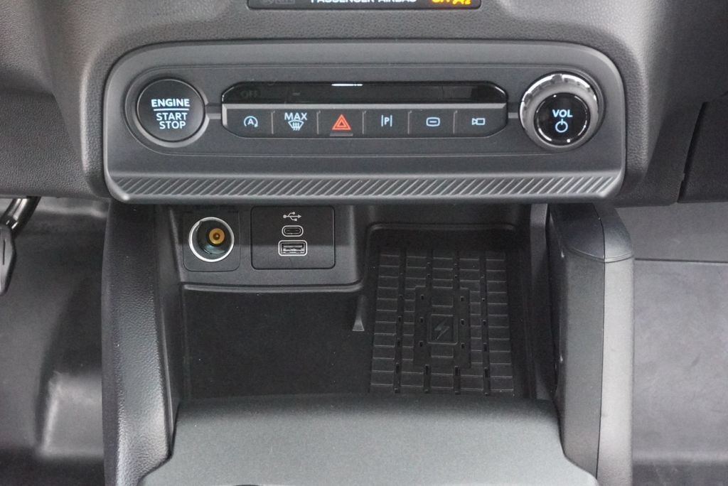 Used 2025 Ford Bronco Sport Badlands w/ Badlands Tech Package AWD/4WD image 16