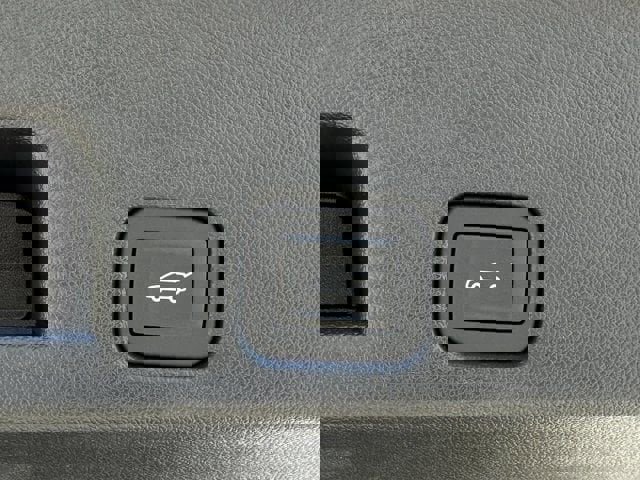 New 2025 Chevrolet Traverse LT w/ Enhanced Driving Package image 27