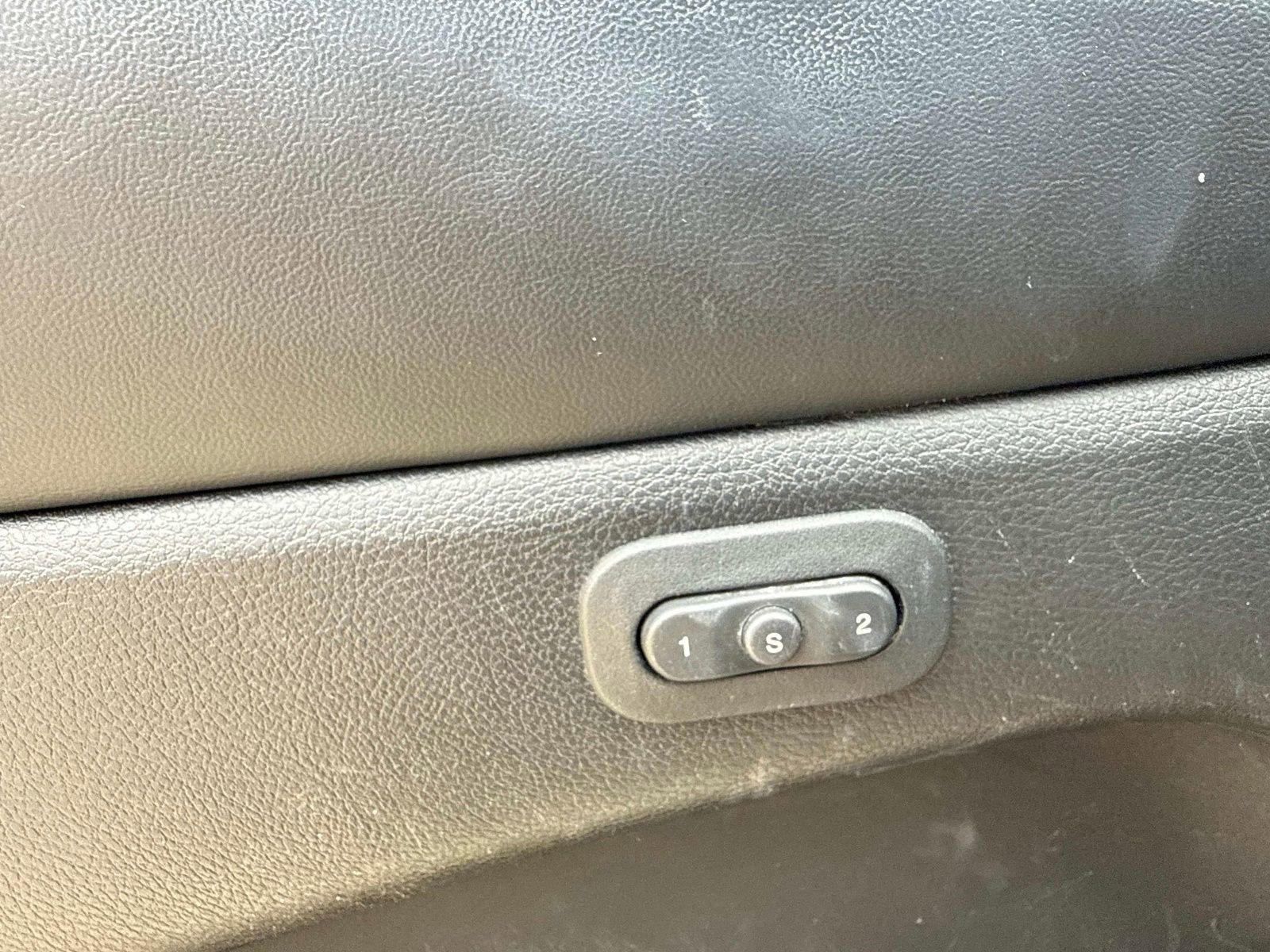 Used 2021 Jeep Grand Cherokee Limited RWD image 19