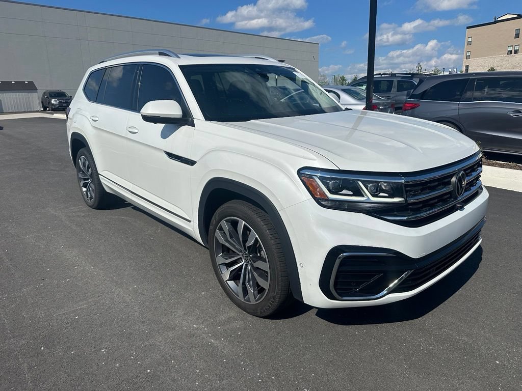 Used 2023 Volkswagen Atlas SEL Premium AWD/4WD image 3
