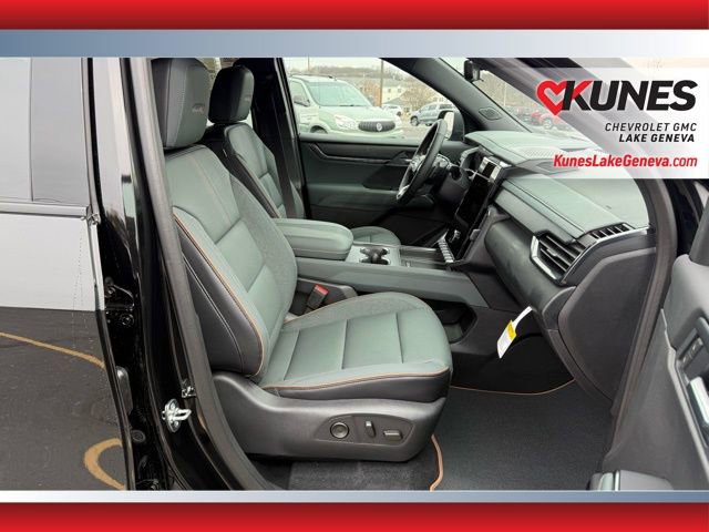 New 2026 GMC Acadia AT4 w/ Luxury Package image 21
