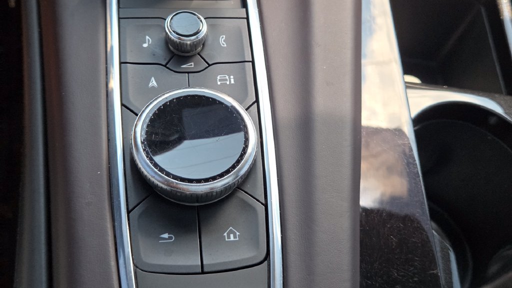 Used 2021 Cadillac Escalade Sport Platinum AWD/4WD image 33