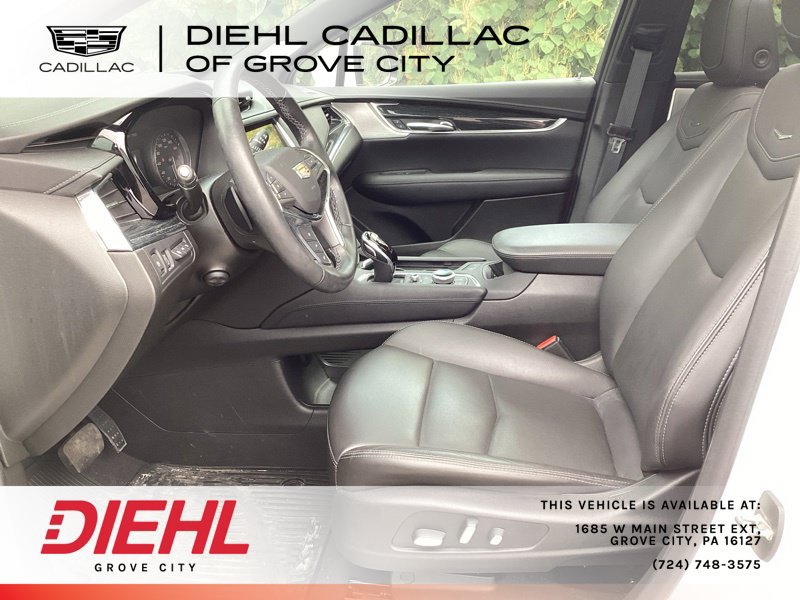 Used 2021 Cadillac XT5 Premium Luxury AWD/4WD image 16
