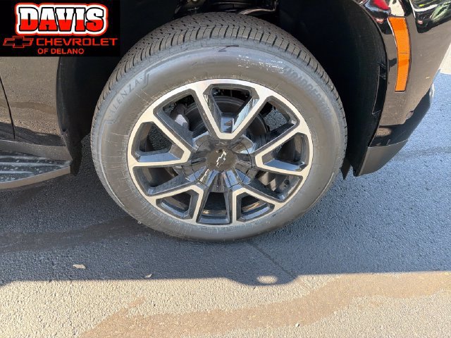 New 2027 Chevrolet Suburban RST w/ Comfort Package AWD/4WD image 9