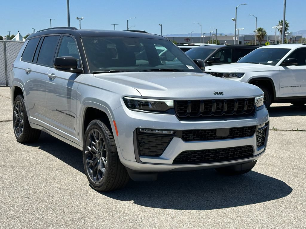New 2026 Jeep Grand Cherokee L Summit w/ Obsidian Package AWD/4WD image 8