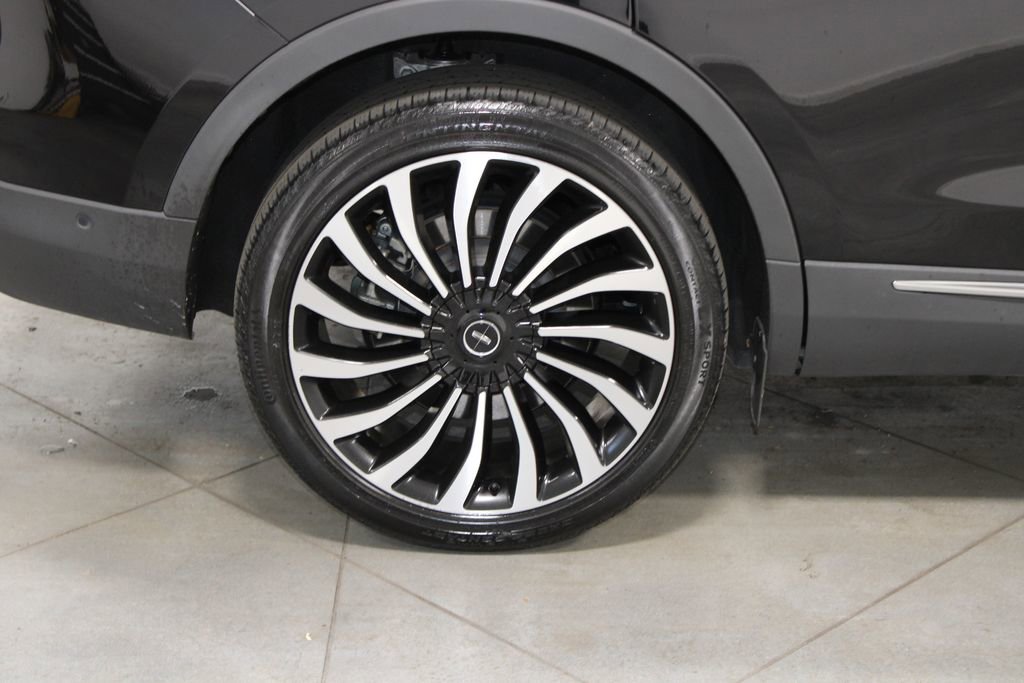 Used 2023 Lincoln Nautilus Black Label w/ Cargo Utility Package image 14