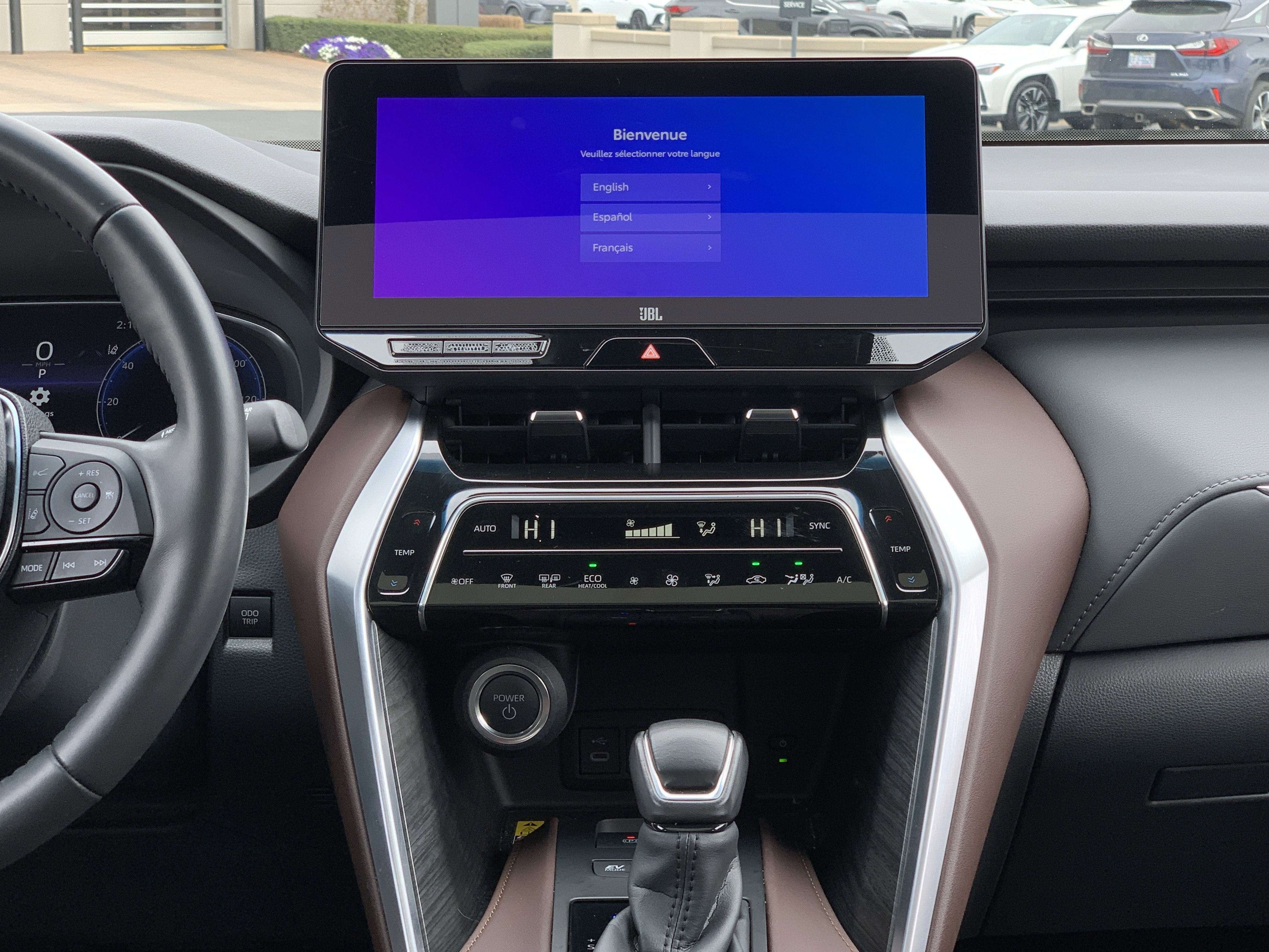 Used 2024 Toyota Venza Limited image 31