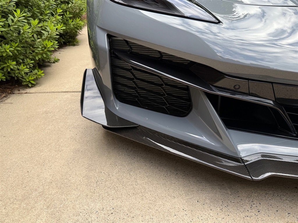 Used 2025 Chevrolet Corvette ZR1 w/ ZR1 Carbon Fiber Aero Package image 21