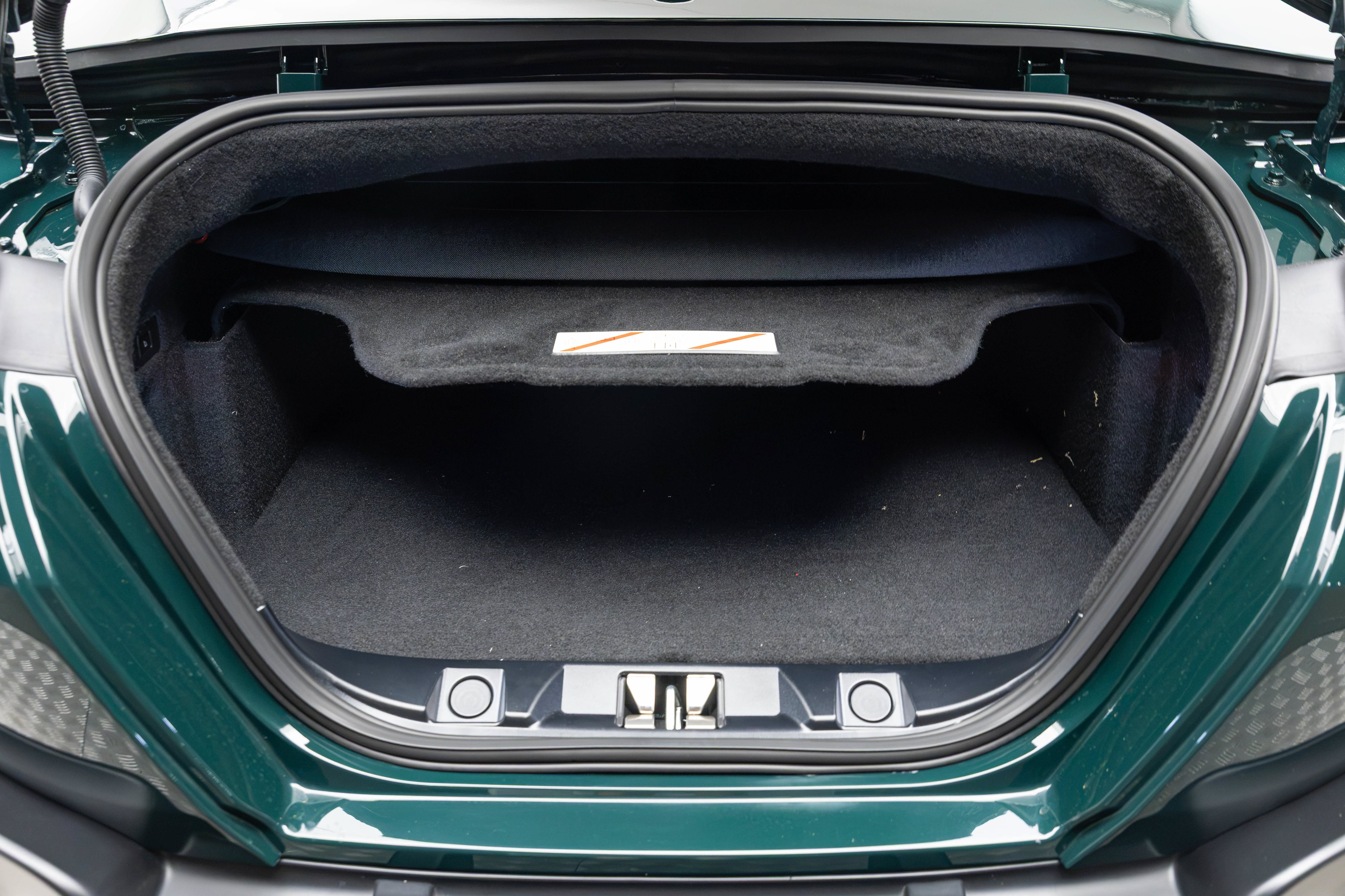 Certified 2025 Ferrari Roma Spider RWD image 66