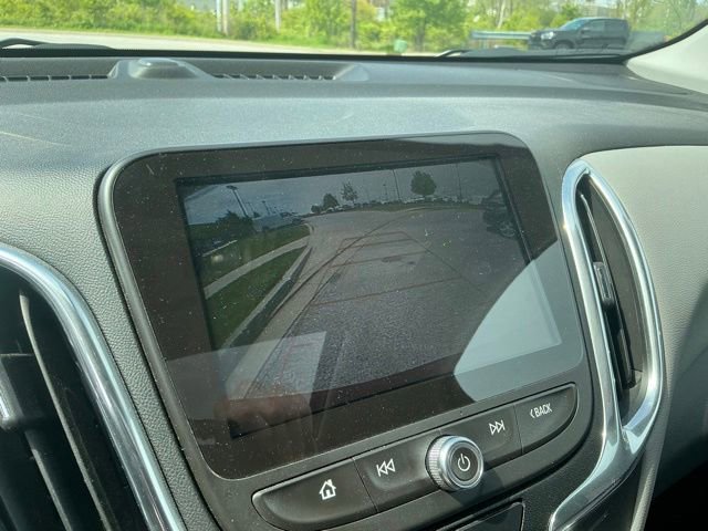 Used 2018 Chevrolet Equinox LT FWD image 29