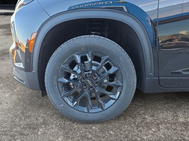 New 2026 Chevrolet Traverse LT w/ Enhanced Driving Package image 9