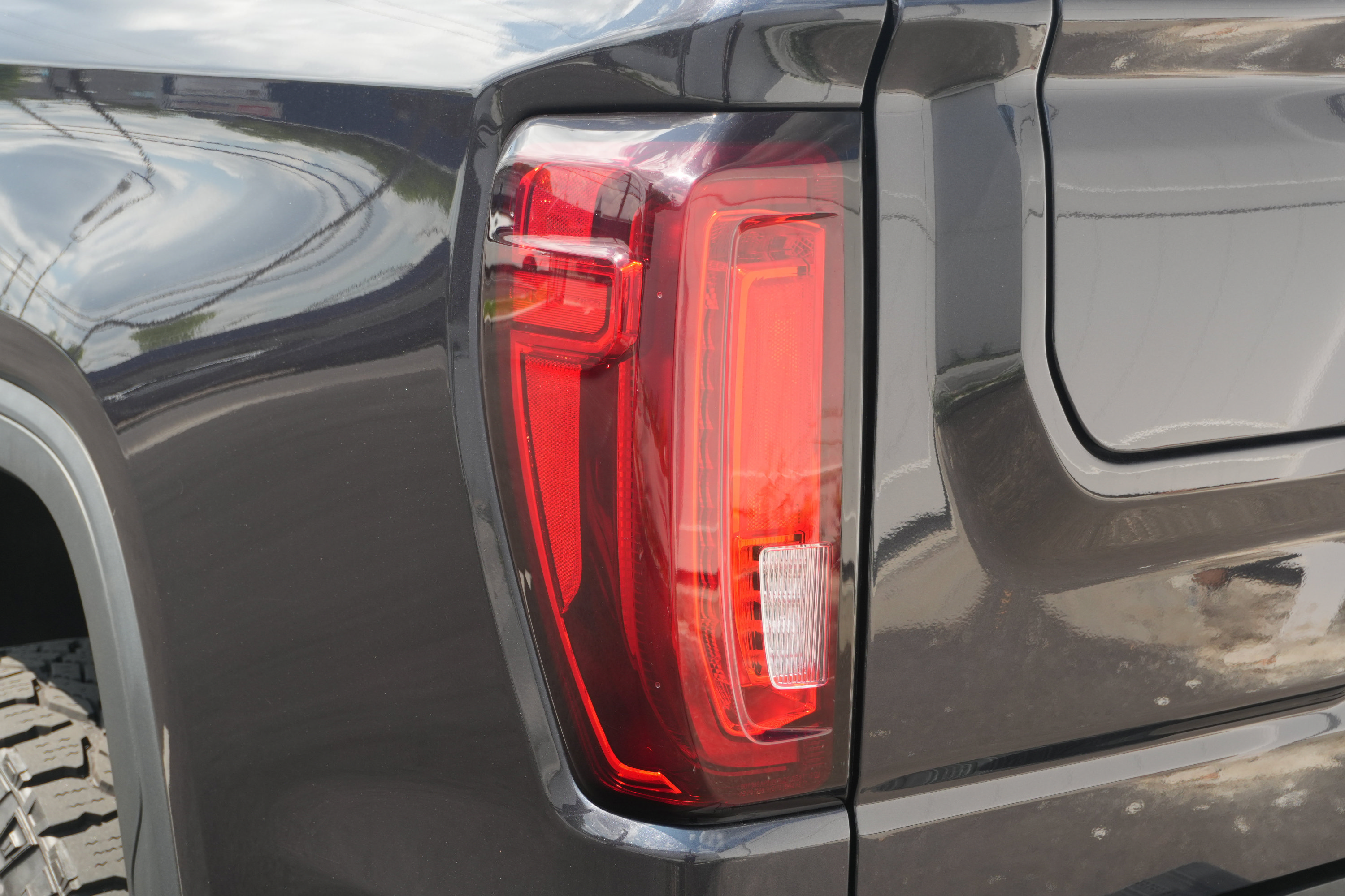 Used 2023 GMC Sierra 1500 AT4 AWD/4WD image 45