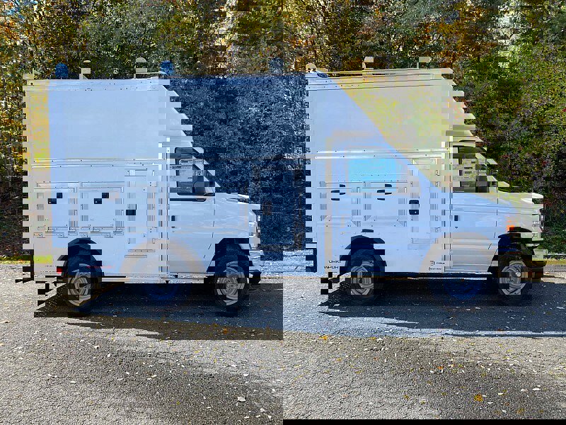 New 2026 Ford E-350 and Econoline 350 Super Duty w/ Power Equipment Group image 4