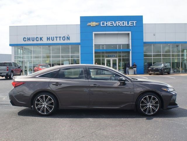 Used 2019 Toyota Avalon XSE